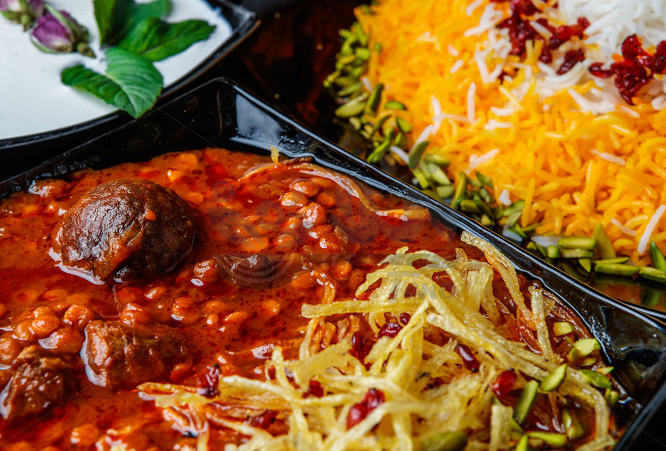 Chelow: The Iranian Food Journey Through Tradition and Flavor